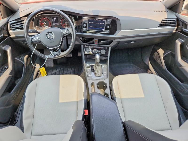 Photo 8 from auction – 2021 VOLKSWAGEN JETTA with VIN 3VWC57BU5MM095629