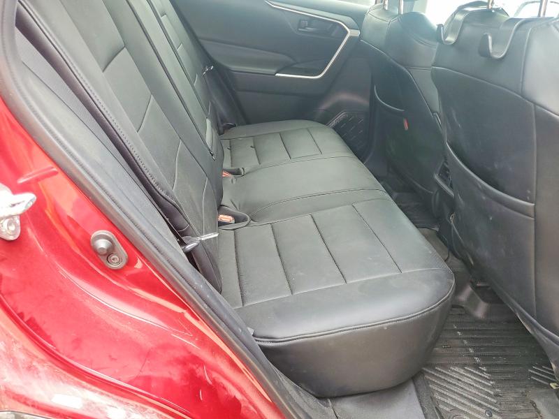 Photo 10 from auction – 2022 TOYOTA RAV4 with VIN 2T3F1RFV6NW303723