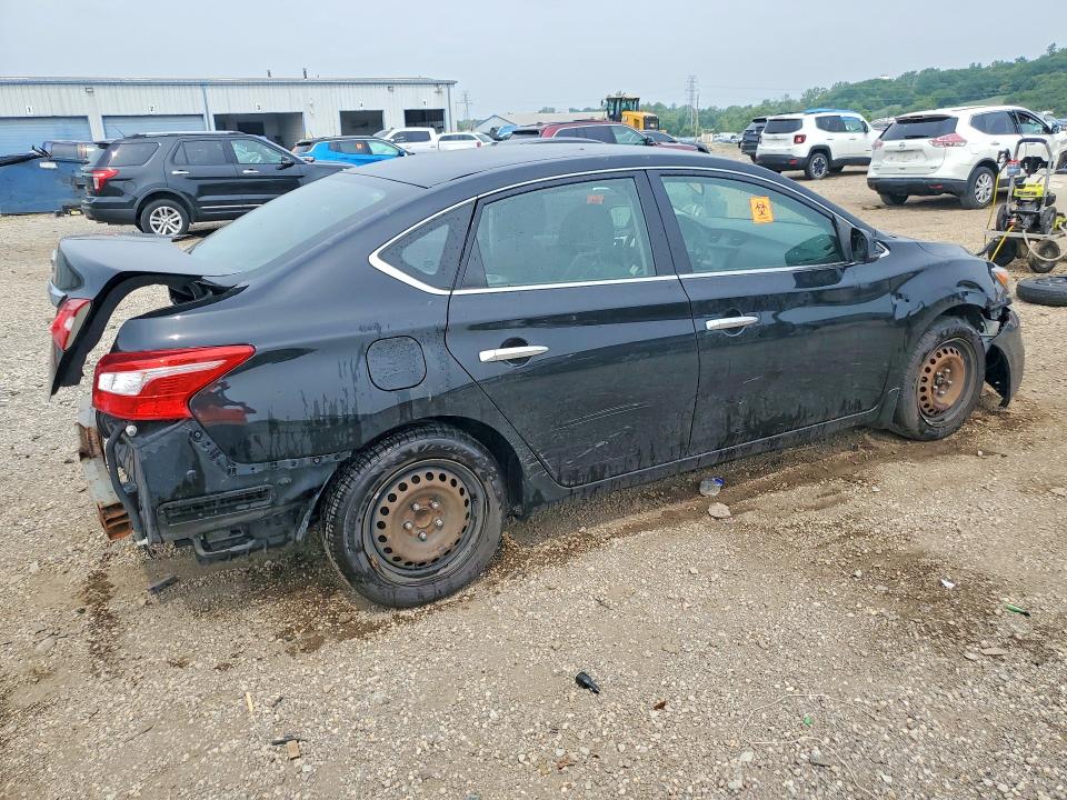 Photo 3 from auction – 2019 NISSAN SENTRA with VIN 3N1AB7AP7KY449075