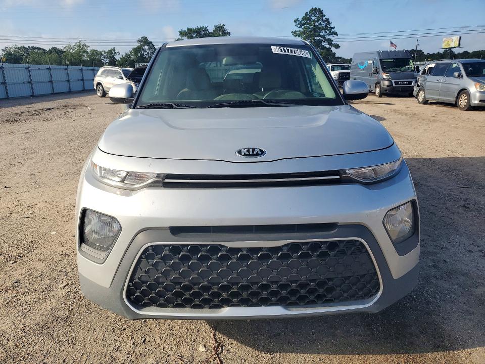 Photo 5 from auction – 2020 KIA SOUL with VIN KNDJ23AUXL7102919