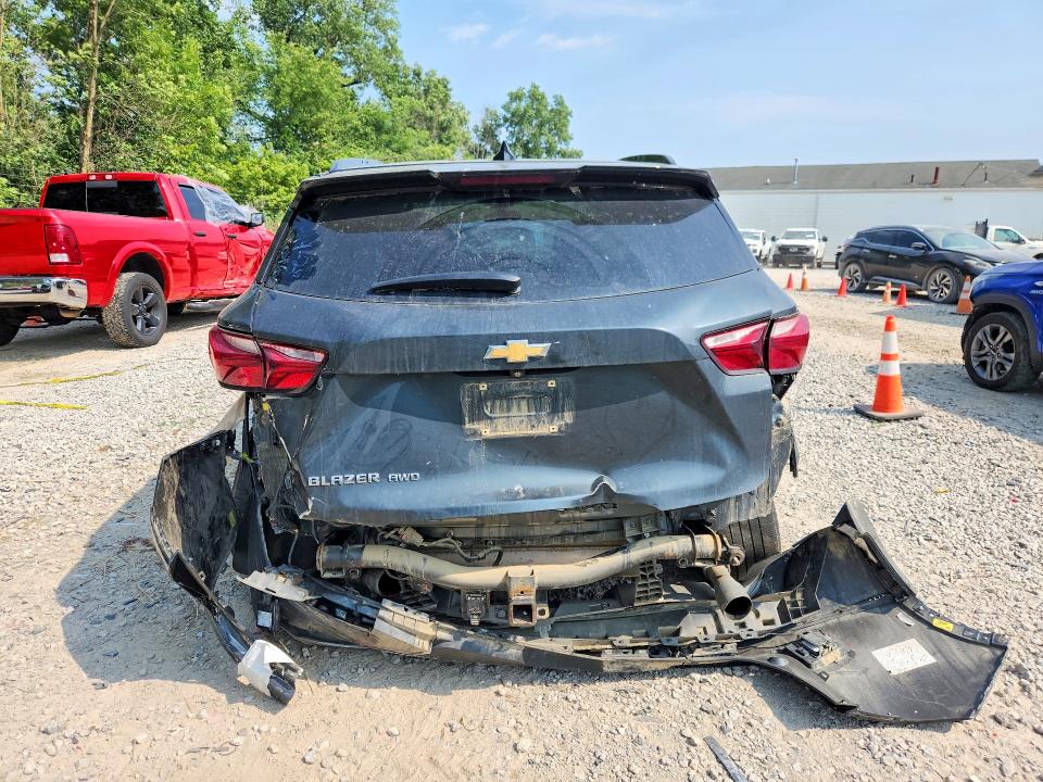 Photo 6 from auction – 2019 CHEVROLET BLAZER with VIN 3GNKBGRS8KS614877