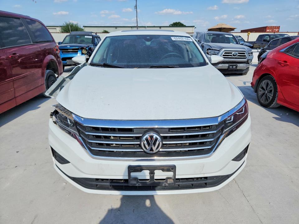 Photo 5 from auction – 2021 VOLKSWAGEN PASSAT with VIN 1VWSA7A34MC004996