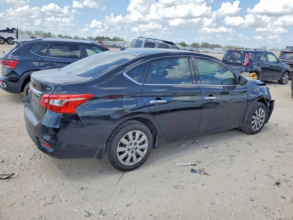 Photo 3 from auction – 2016 NISSAN SENTRA with VIN 3N1AB7AP3GL638245
