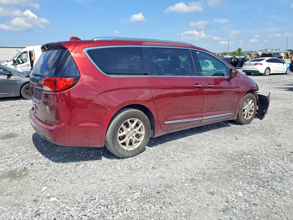 Photo 3 from auction – 2020 CHRYSLER PACIFICA with VIN 2C4RC1BG7LR113842