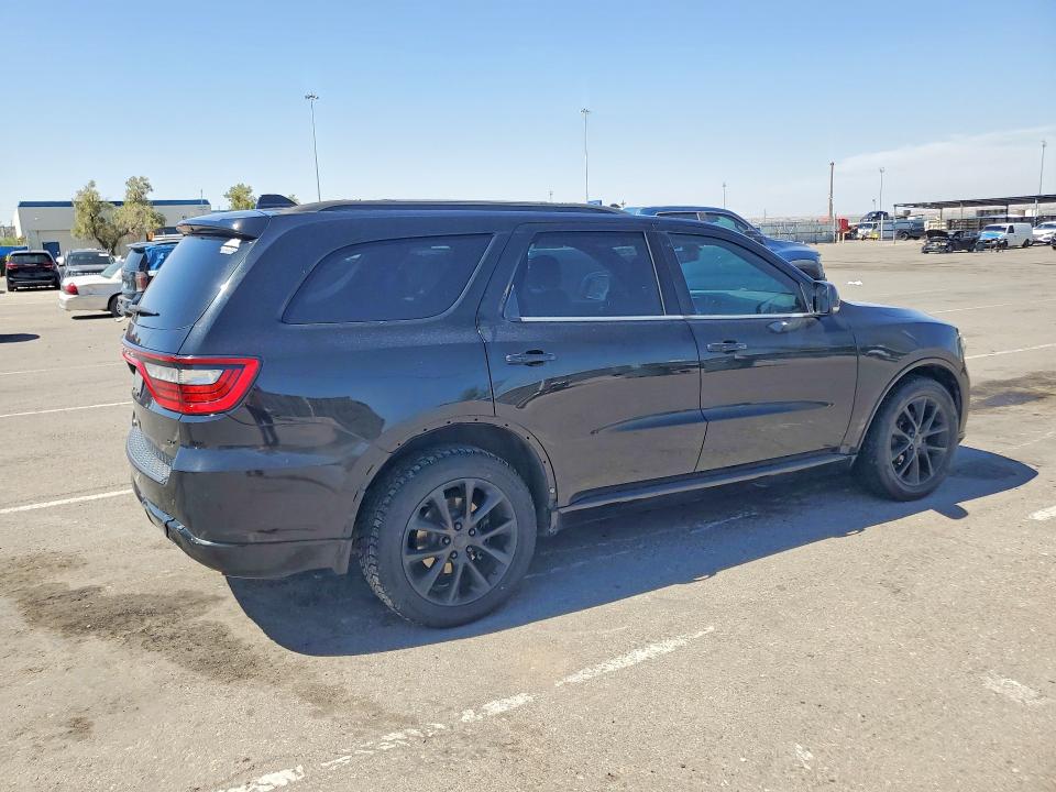 Foto 3 de la subasta – 2018 DODGE DURANGO con VIN 1C4RDJDG0JC176586