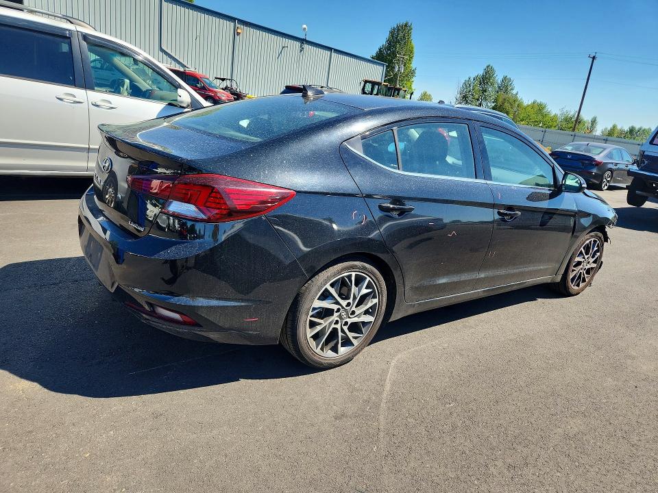 Photo 3 from auction – 2019 HYUNDAI ELANTRA with VIN 5NPD84LF6KH414259