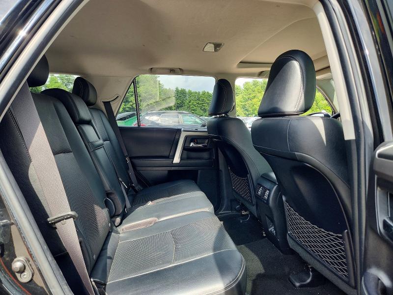 Photo 11 from auction – 2021 TOYOTA 4RUNNER with VIN JTEKU5JR4M5869390