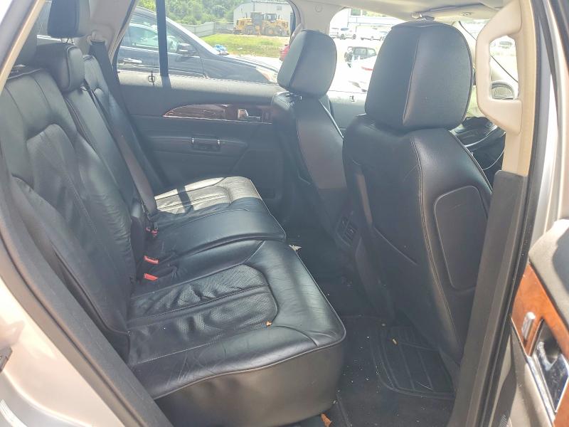 Photo 11 from auction – 2015 LINCOLN MKX with VIN 2LMDJ8JK9FBL23645