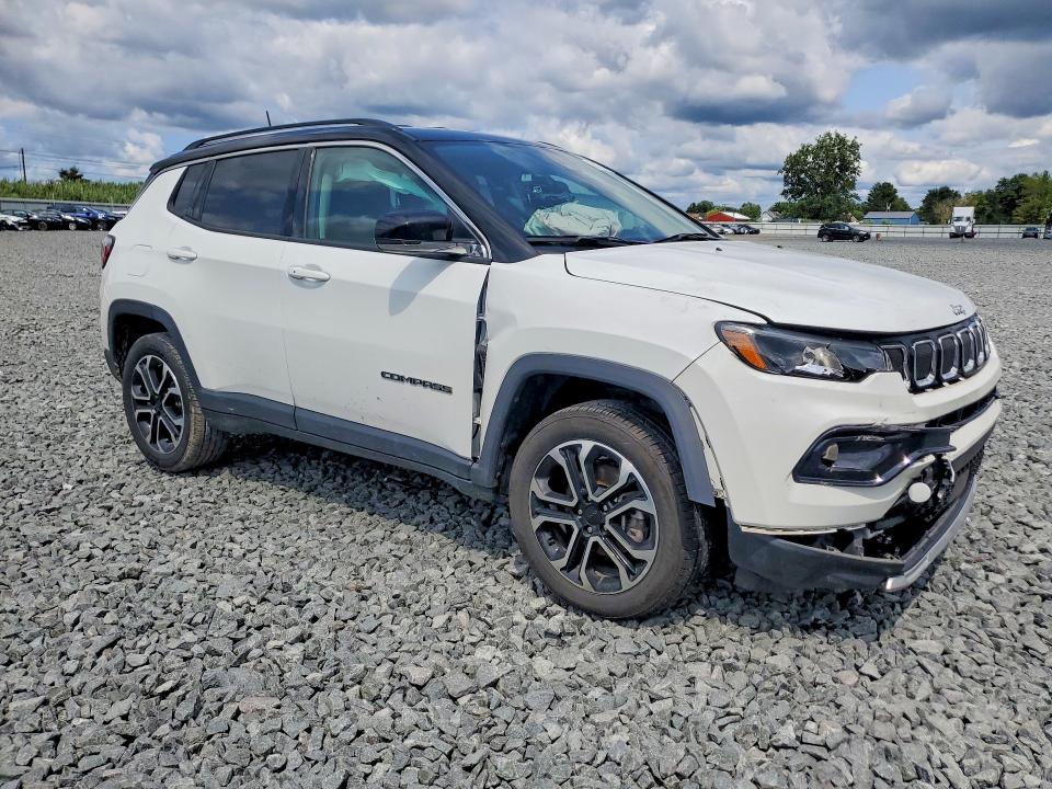 Photo 4 from auction – 2022 JEEP COMPASS with VIN 3C4NJDCB7NT185231