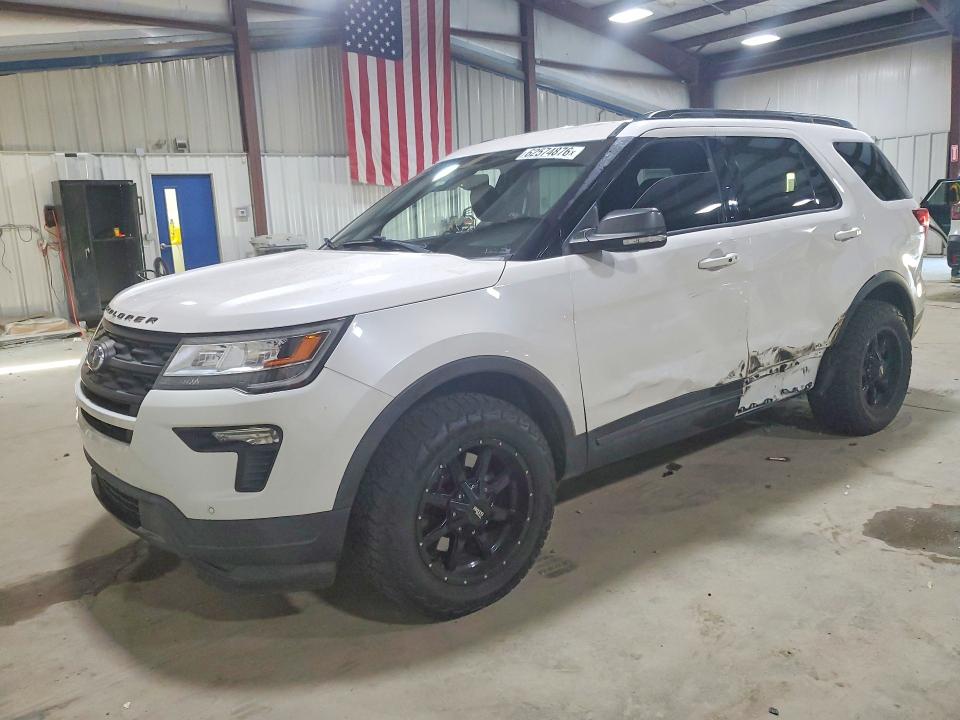 FORD EXPLORER 2018 with VIN 1FM5K8D89JGC61369 - Photo from auction