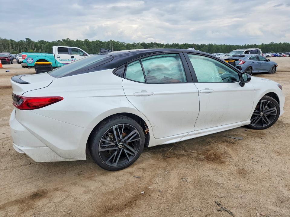 Photo 3 from auction – 2025 TOYOTA CAMRY with VIN 4T1DAACK2SU205697
