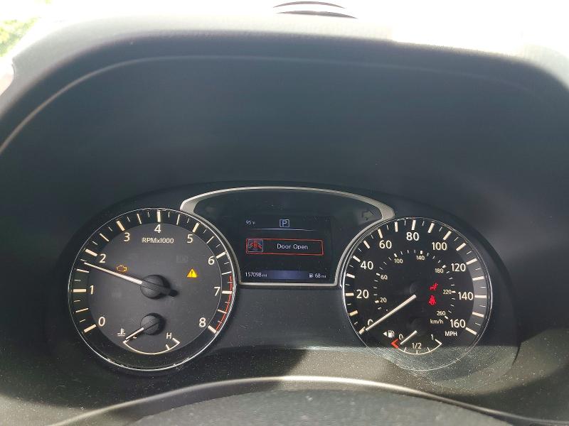 Photo 9 from auction – 2017 NISSAN PATHFINDER with VIN 5N1DR2MN1HC672342
