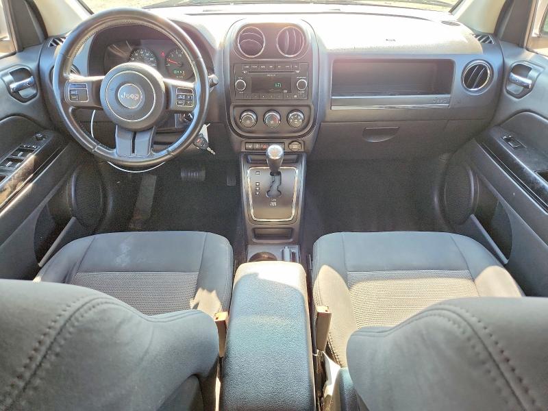 Photo 8 from auction – 2011 JEEP COMPASS with VIN 1J4NT1FB1BD162124