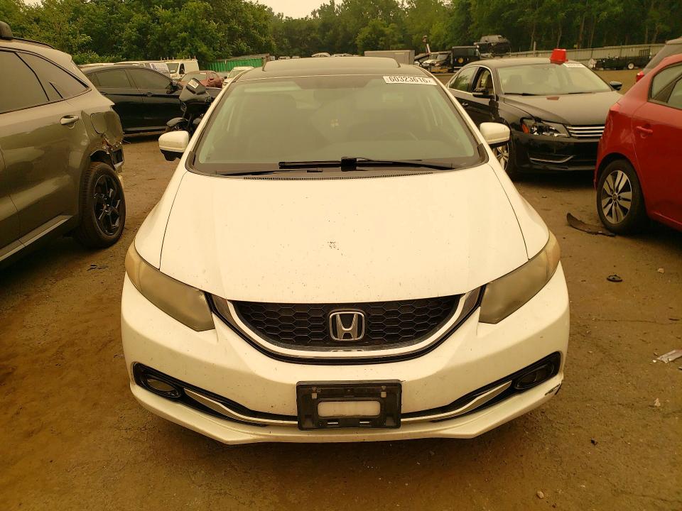 Photo 5 from auction – 2014 HONDA CIVIC with VIN 19XFB2F99EE203084