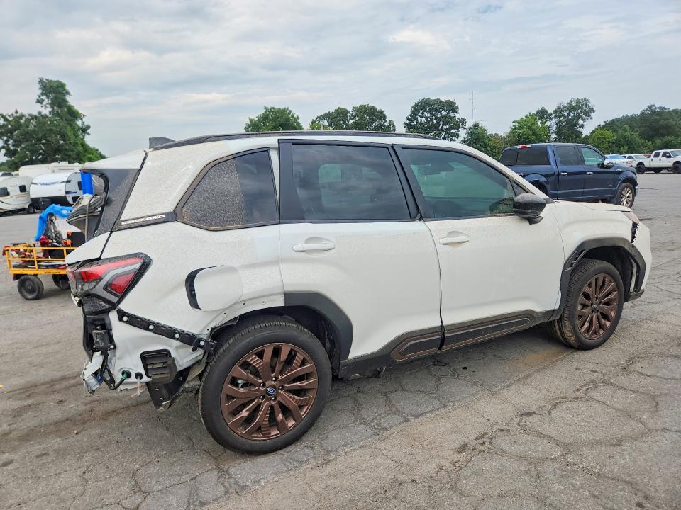 Zdjęcie 3 z aukcji – 2026 SUBARU FORESTER z VIN 4S4SLDH69T3061717