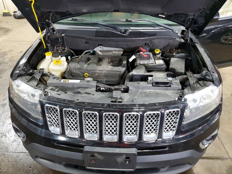 Photo 11 from auction – 2016 JEEP COMPASS with VIN 1C4NJDEB2GD674111
