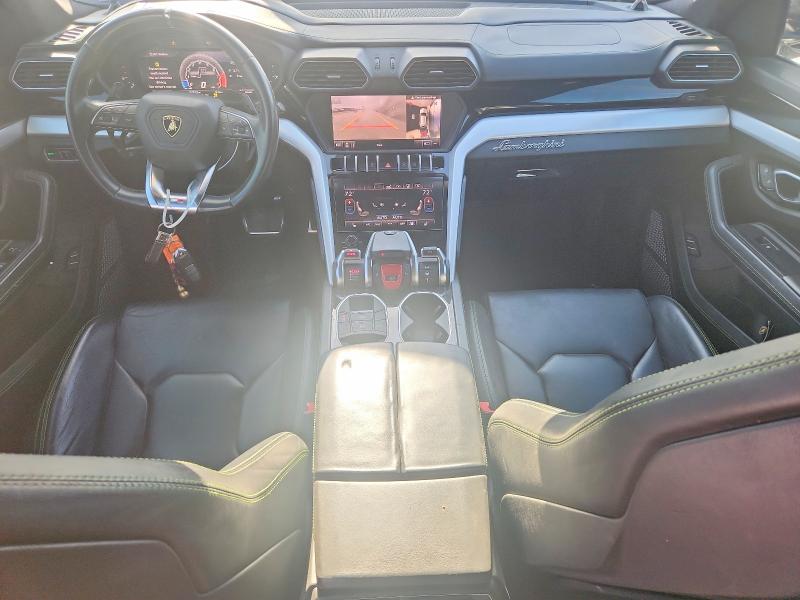 Photo 8 from auction – 2019 LAMBORGHINI URUS with VIN ZPBUA1ZL6KLA04680