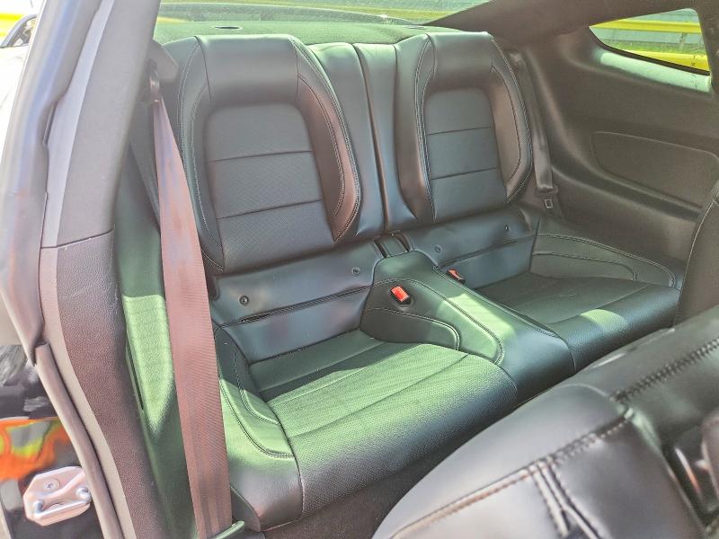 Photo 10 from auction – 2019 FORD MUSTANG with VIN 1FA6P8CF0K5201543