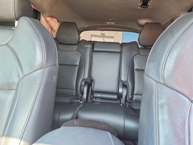 Photo 10 from auction – 2018 ACURA MDX with VIN 5J8YD3H3XJL010723