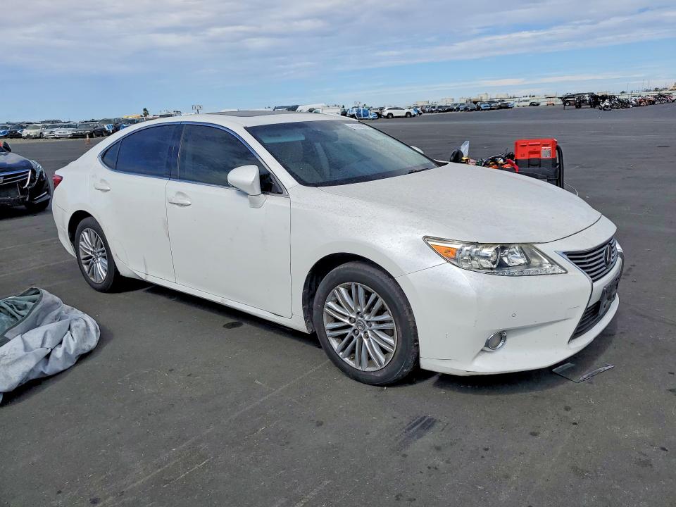 Photo 4 from auction – 2015 LEXUS ES with VIN JTHBK1GG0F2206054