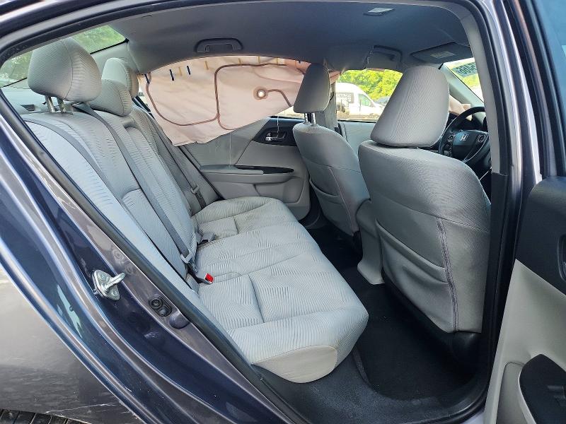 Photo 10 from auction – 2015 HONDA ACCORD with VIN 1HGCR2F36FA211322