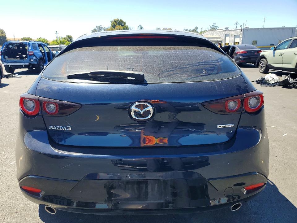 Photo 6 from auction – 2023 MAZDA 3 with VIN JM1BPALM4P1611775