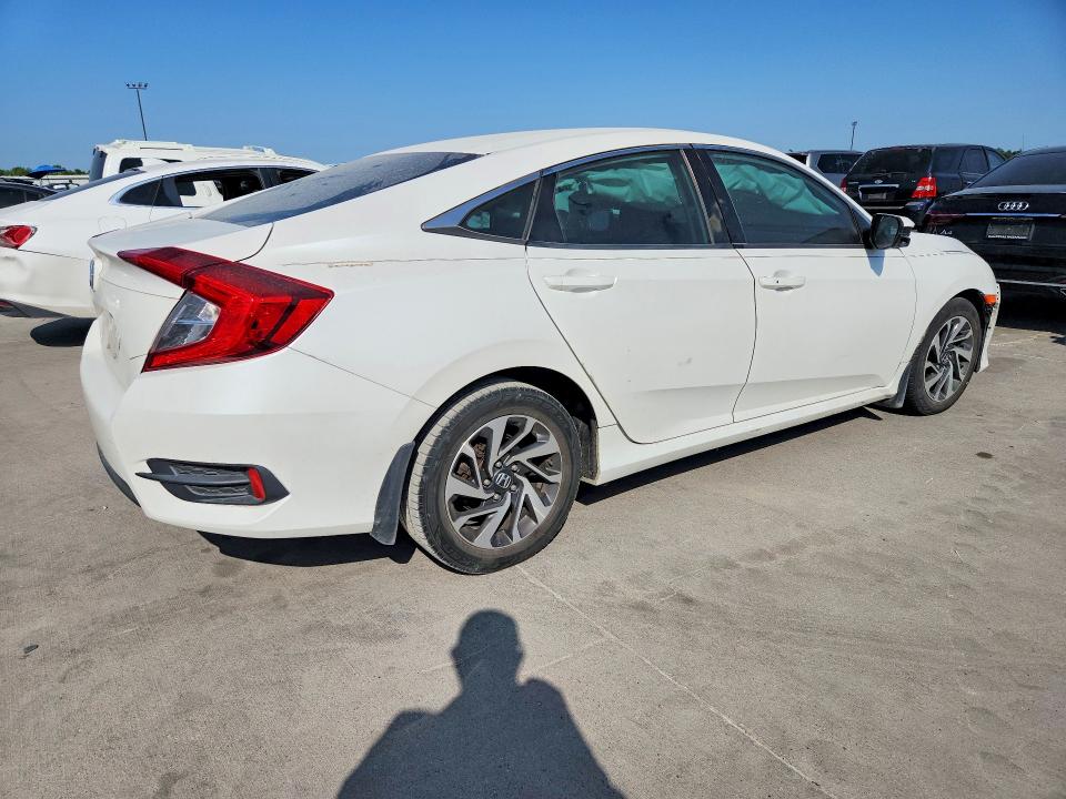 Photo 3 from auction – 2016 HONDA CIVIC with VIN 19XFC2F7XGE091037