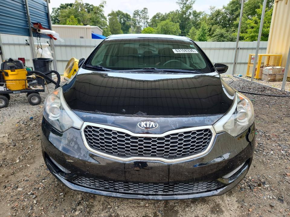 Photo 5 from auction – 2016 KIA FORTE with VIN KNAFK4A65G5552182