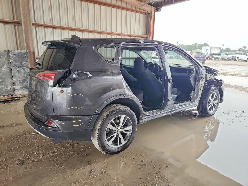 Photo 3 from auction – 2017 TOYOTA RAV4 with VIN JTMWFREV1HJ713240