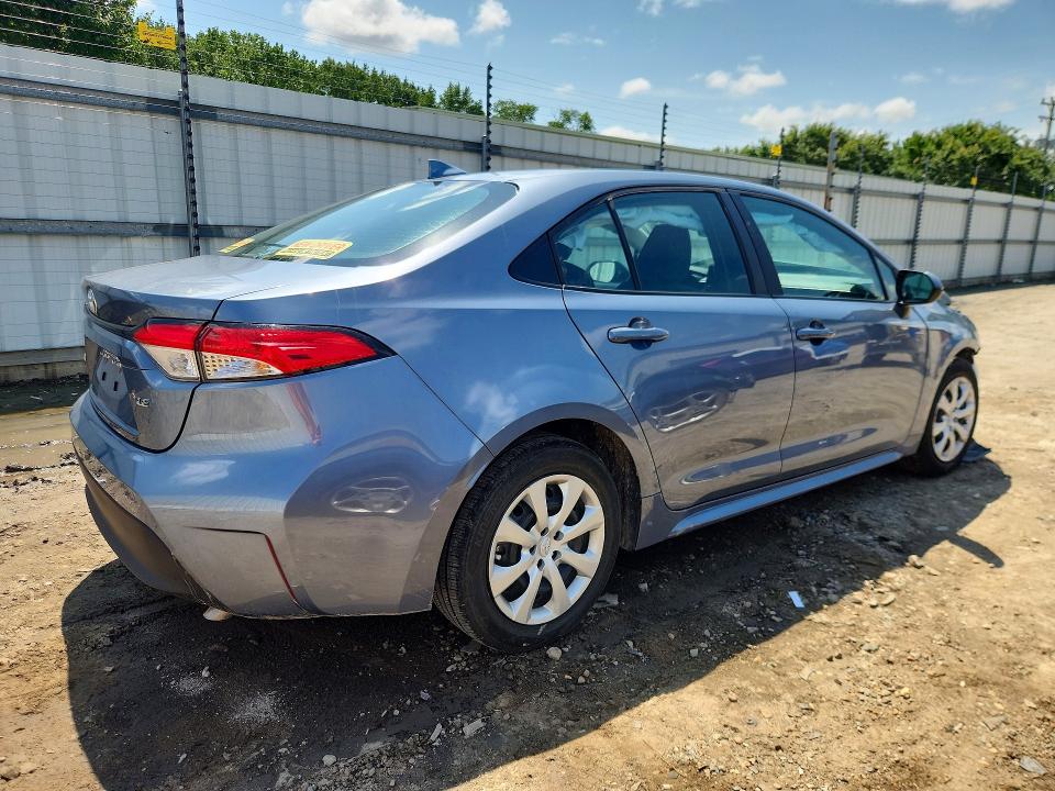 Photo 3 from auction – 2024 TOYOTA COROLLA with VIN 5YFB4MDE6RP154354