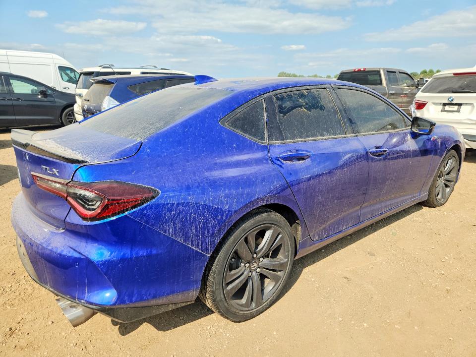 Photo 3 from auction – 2021 ACURA TLX with VIN 19UUB5F59MA011124