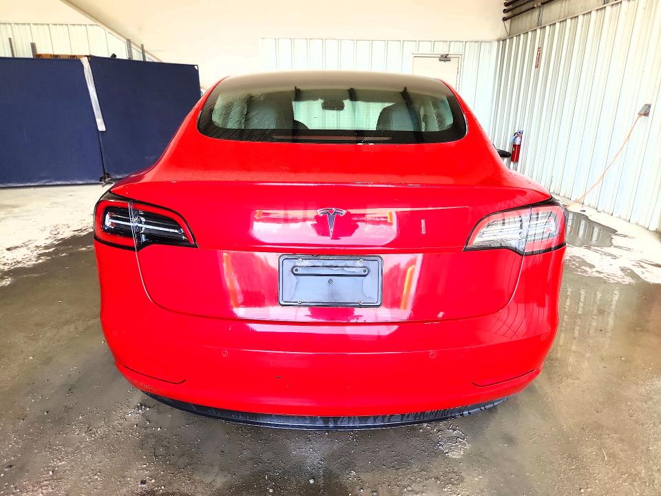 Photo 6 from auction – 2022 TESLA MODEL 3 with VIN 5YJ3E1EA7NF370361