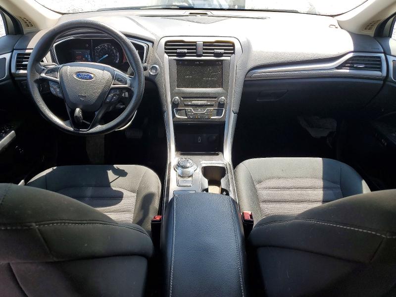 Zdjęcie 8 z aukcji – 2018 FORD FUSION z VIN 3FA6P0LU2JR110429