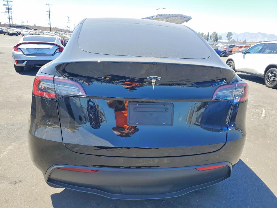 Photo 6 from auction – 2024 TESLA MODEL Y with VIN 7SAYGDED7RF103161