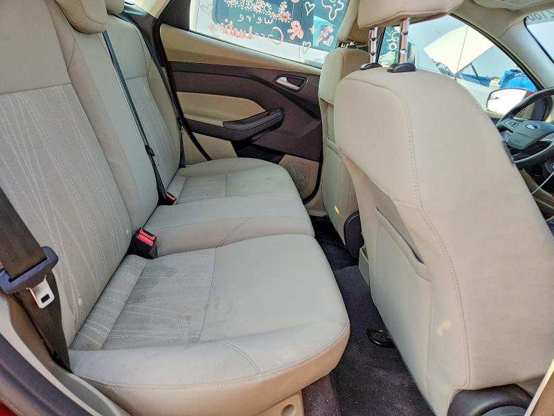 Photo 11 from auction – 2015 FORD FOCUS with VIN 1FADP3K2XFL305130