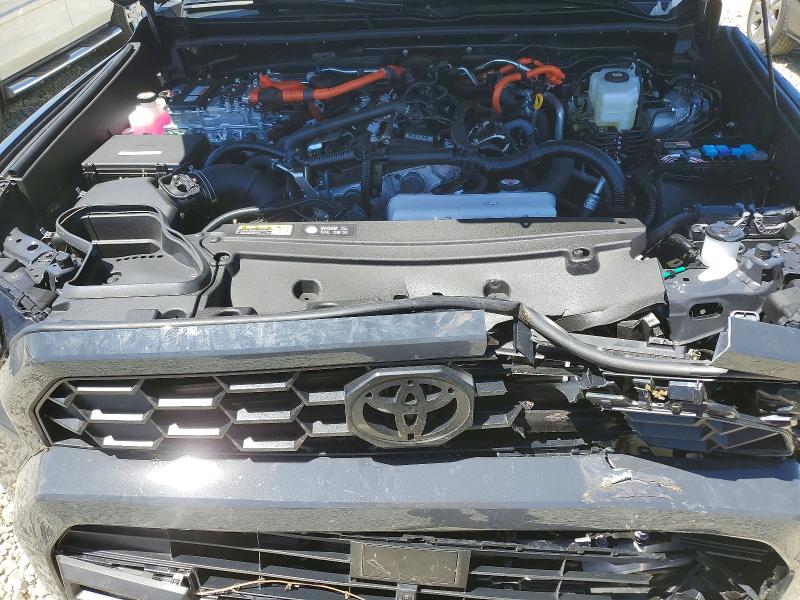 Photo 12 from auction – 2026 TOYOTA 4RUNNER with VIN JTEVB5BRXT5044583