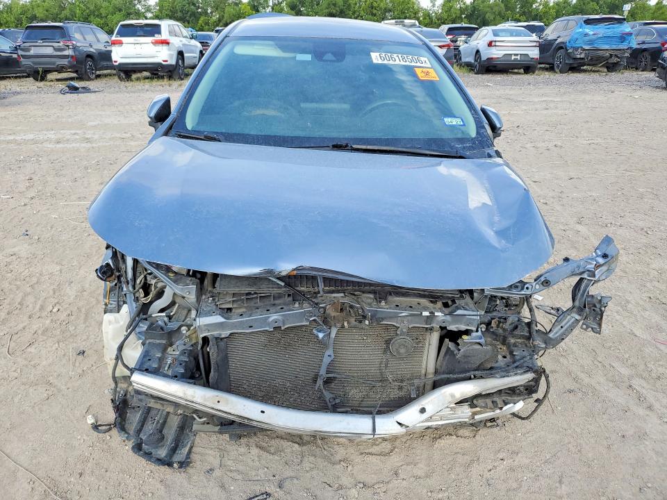 Снимка 5 от търг – 2022 TOYOTA COROLLA с VIN 5YFEPMAE5NP323735