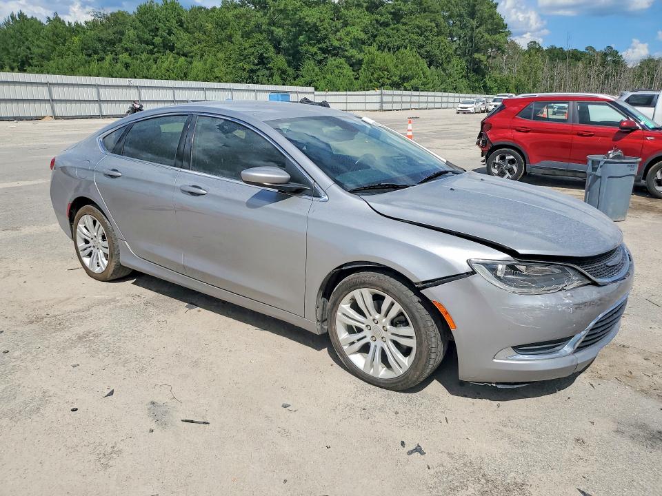 Photo 4 from auction – 2015 CHRYSLER 200 with VIN 1C3CCCAB4FN755044