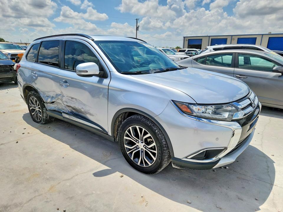 Photo 4 from auction – 2016 MITSUBISHI OUTLANDER with VIN JA4AD3A33GZ018771