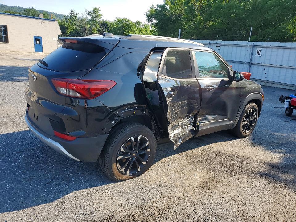 Photo 3 from auction – 2022 CHEVROLET TRAILBLAZER with VIN KL79MRSL2NB013848