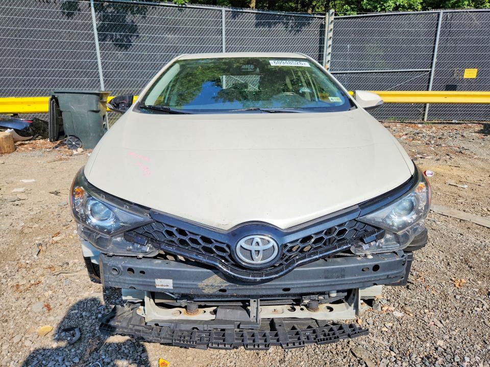 Photo 5 from auction – 2017 TOYOTA COROLLA IM with VIN JTNKARJE5HJ532012