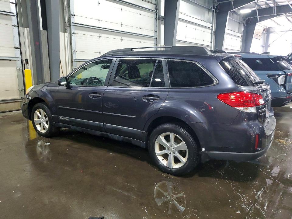 Photo 2 from auction – 2013 SUBARU OUTBACK with VIN 4S4BRCKC1D3250046