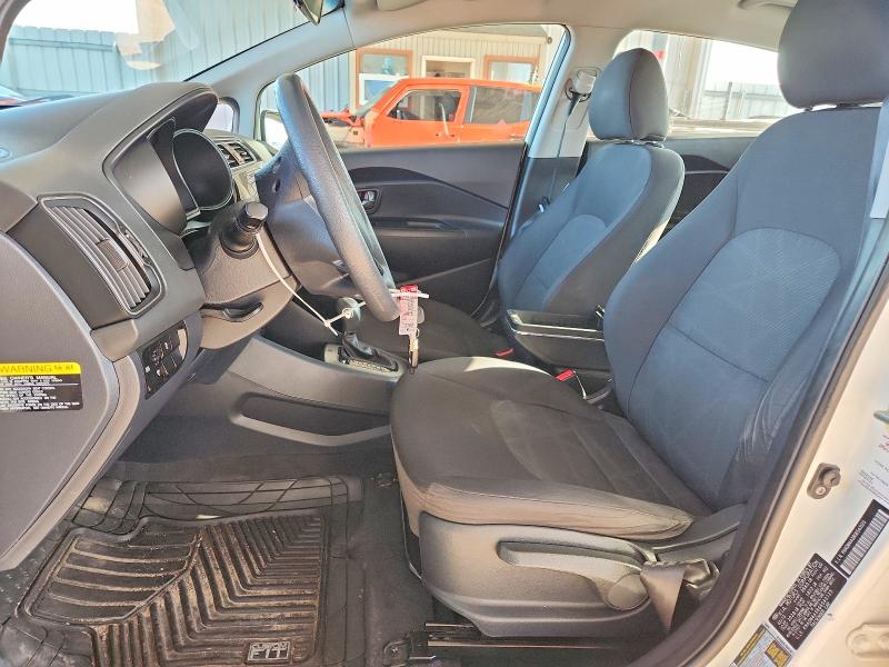 Photo 7 from auction – 2016 KIA RIO with VIN KNADM4A38G6543123