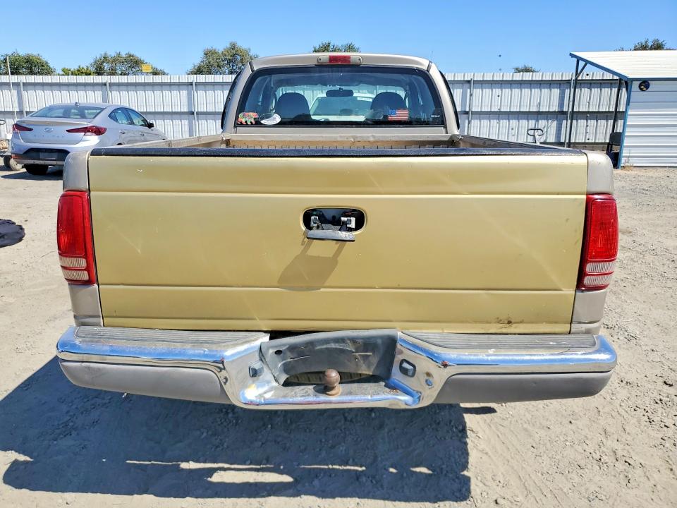 Photo 6 from auction – 2004 DODGE DAKOTA with VIN 1D7GL42N34S671622