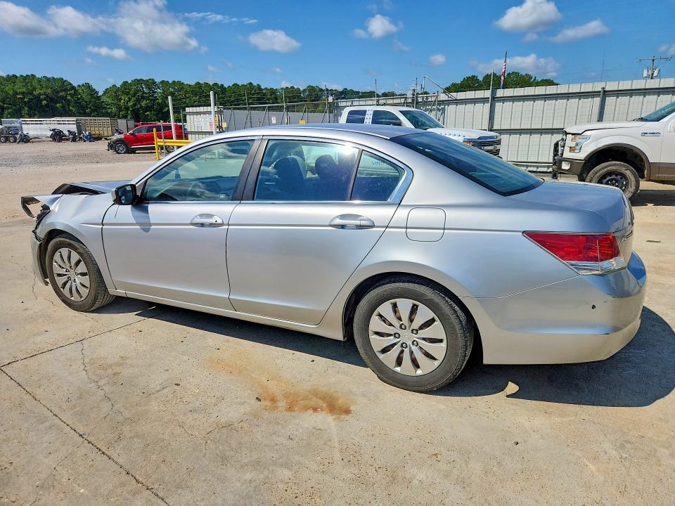 Photo 2 from auction – 2010 HONDA ACCORD with VIN 1HGCP2F30AA081519