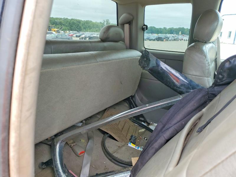 Photo 10 from auction – 1999 GMC NEW SIERRA with VIN 2GTEK19T7X1528815