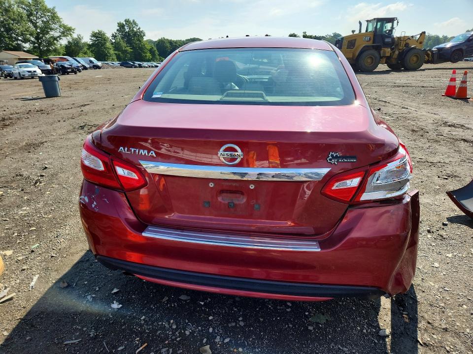 Photo 6 from auction – 2017 NISSAN ALTIMA with VIN 1N4AL3AP3HC125342