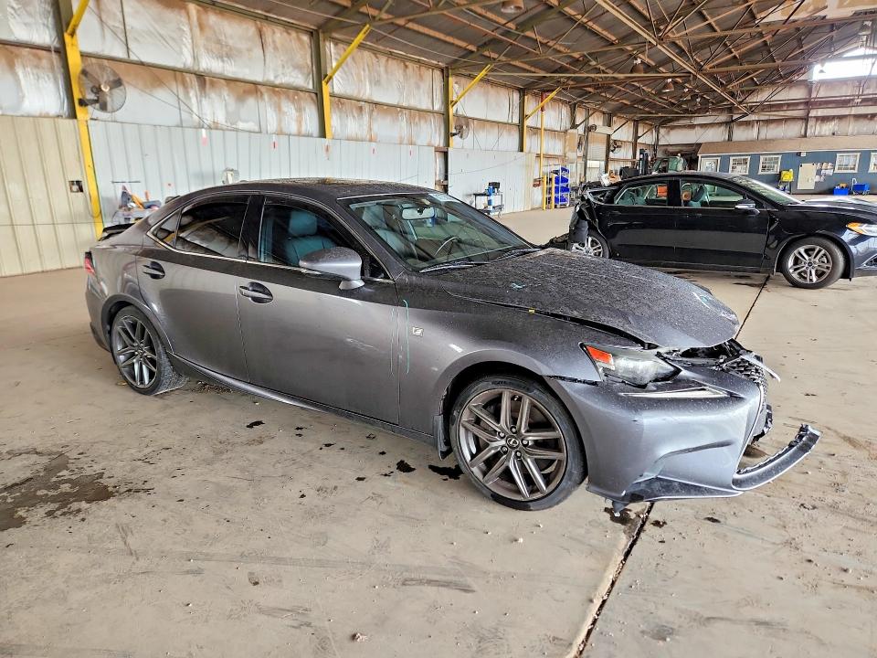 Photo 4 from auction – 2016 LEXUS IS with VIN JTHBE1D23G5027751
