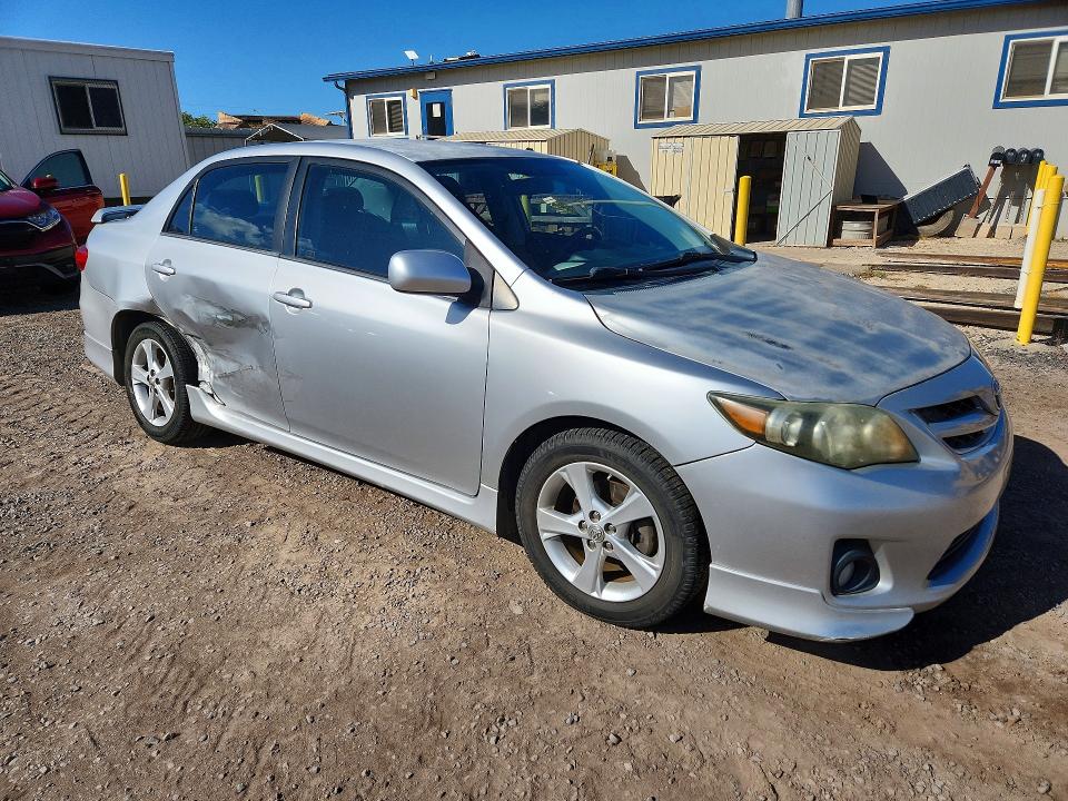 Photo 4 from auction – 2012 TOYOTA COROLLA with VIN 2T1BU4EE5CC872113