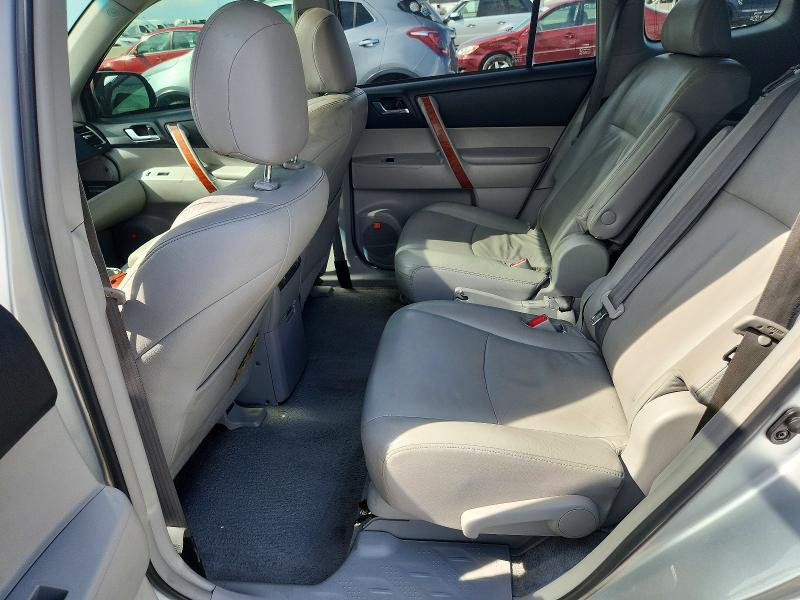 Снимка 11 от търг – 2009 TOYOTA HIGHLANDER с VIN JTEES42A392147309